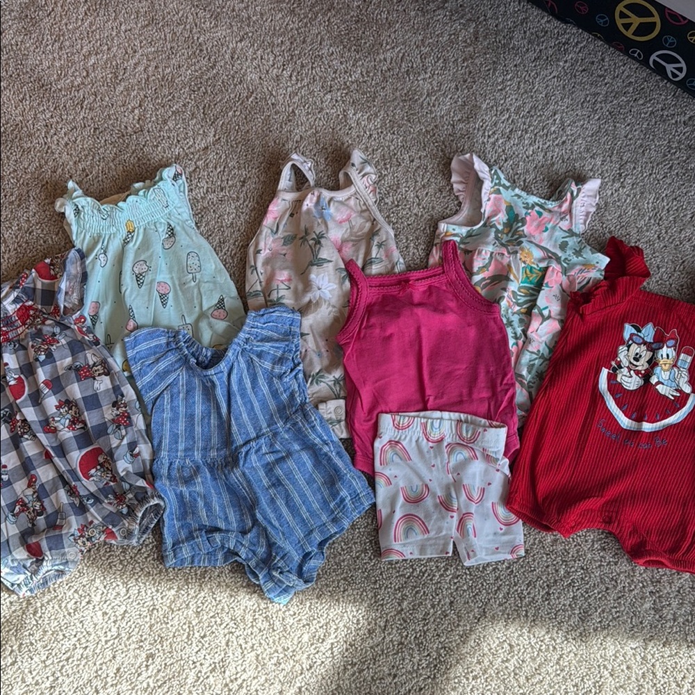 Mixed lot baby girl outfits size 0-3 months